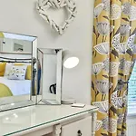 Finest Retreats - Bumblebee 酒店 皮克林