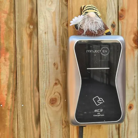 Finest Retreats - Bumblebee Hotell